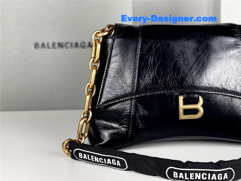 Ba1en*iaga downtown chain shoulder bag