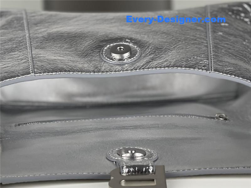 Ba1en*iaga downtown chain shoulder bag