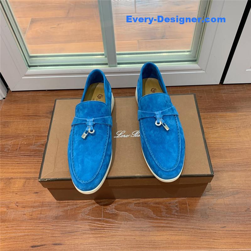 L0r0 P1ana  charms walk loafers