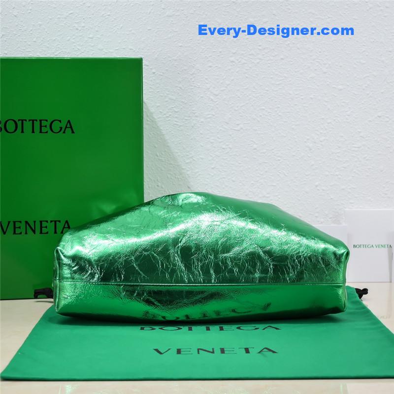 b0tt*ga Ven*ta the pouch bag green