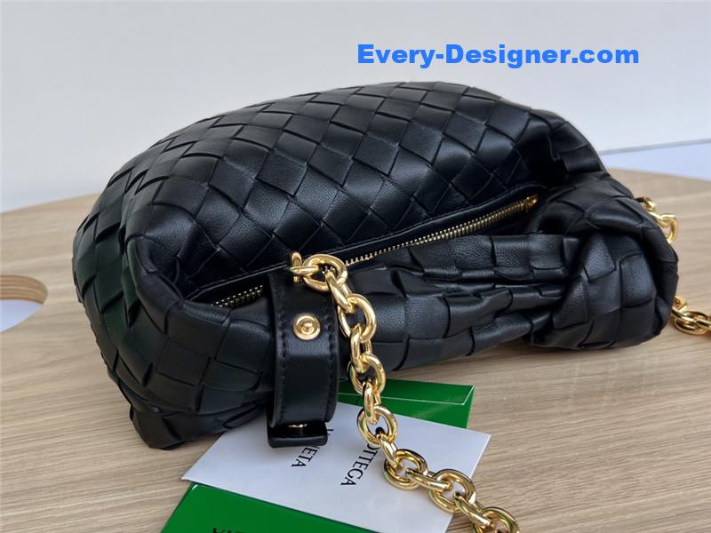 b0tt*ga Ven*ta jodie with chain bag black