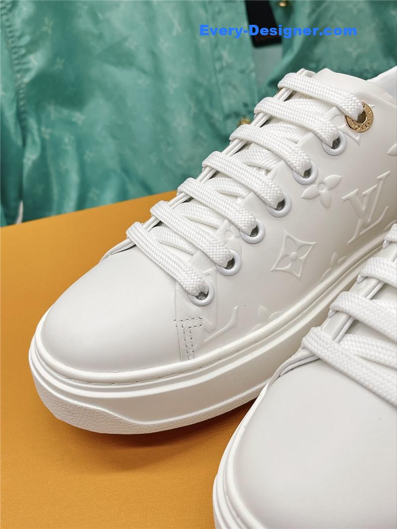 l0vis Vvtt0n lv classic platform sneakers