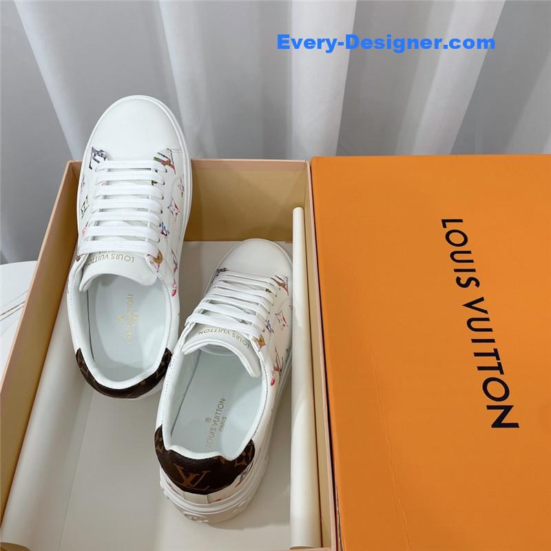 l0vis Vvtt0n lv classic printed white shoes