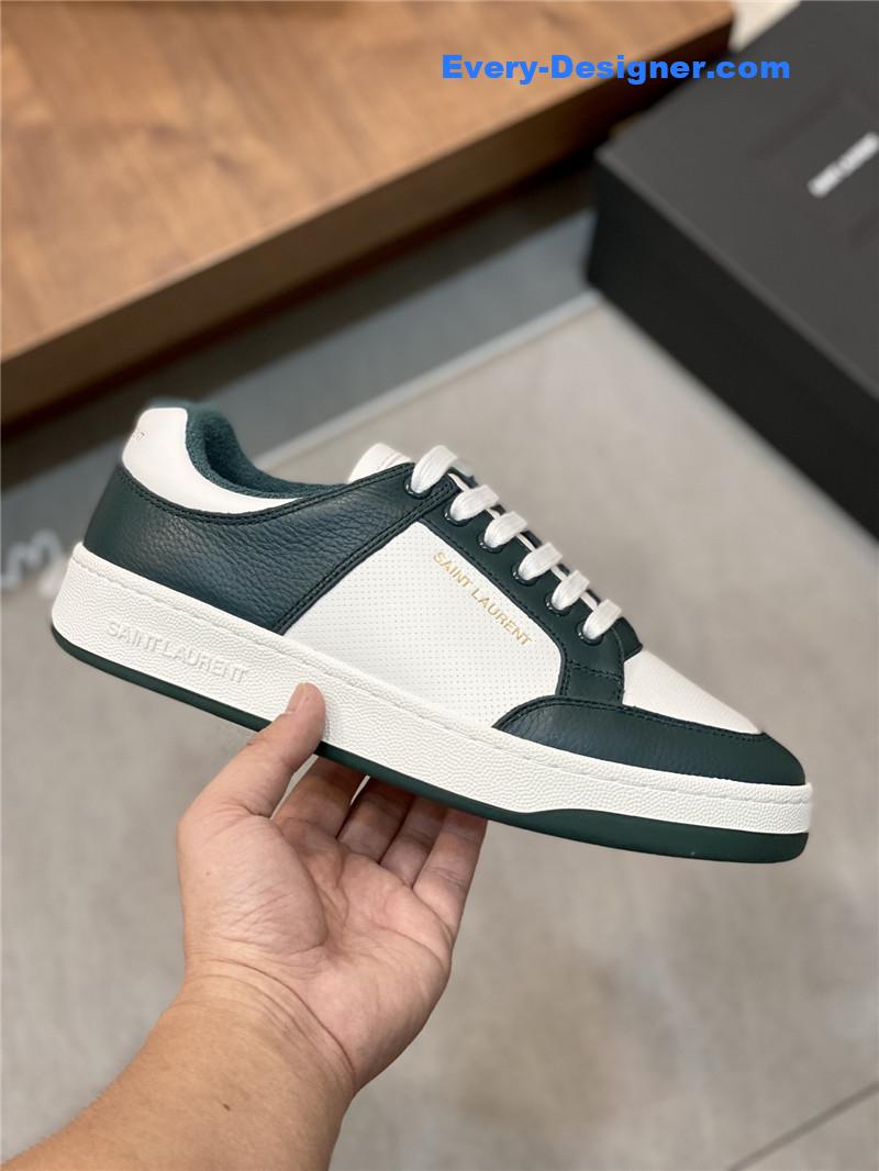 Y51 low-top lace-up sneakers