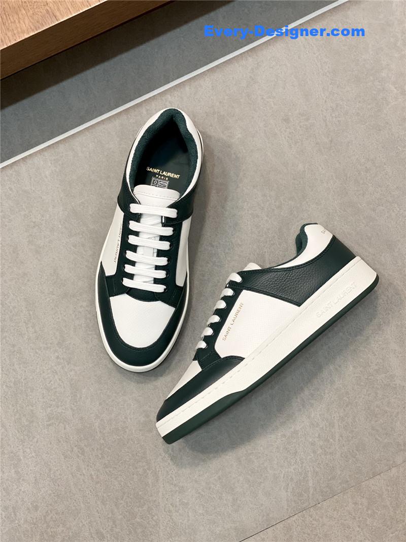 Y51 low-top lace-up sneakers