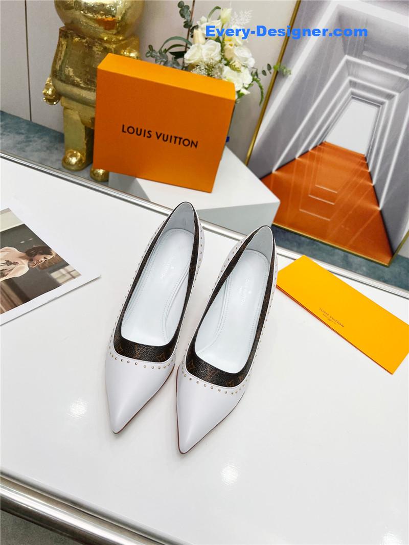 l0vis Vvtt0n lv logo leather shoes