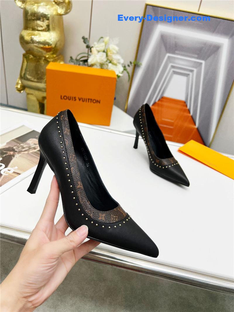 l0vis Vvtt0n lv logo leather shoes