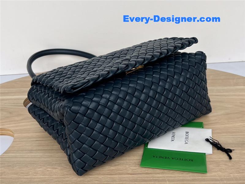 b0tt*ga Ven*ta patti bag