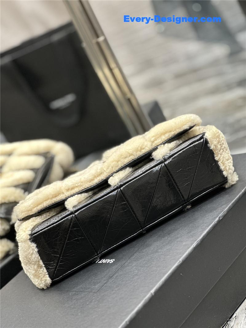 Y51 jamie lambswool bag