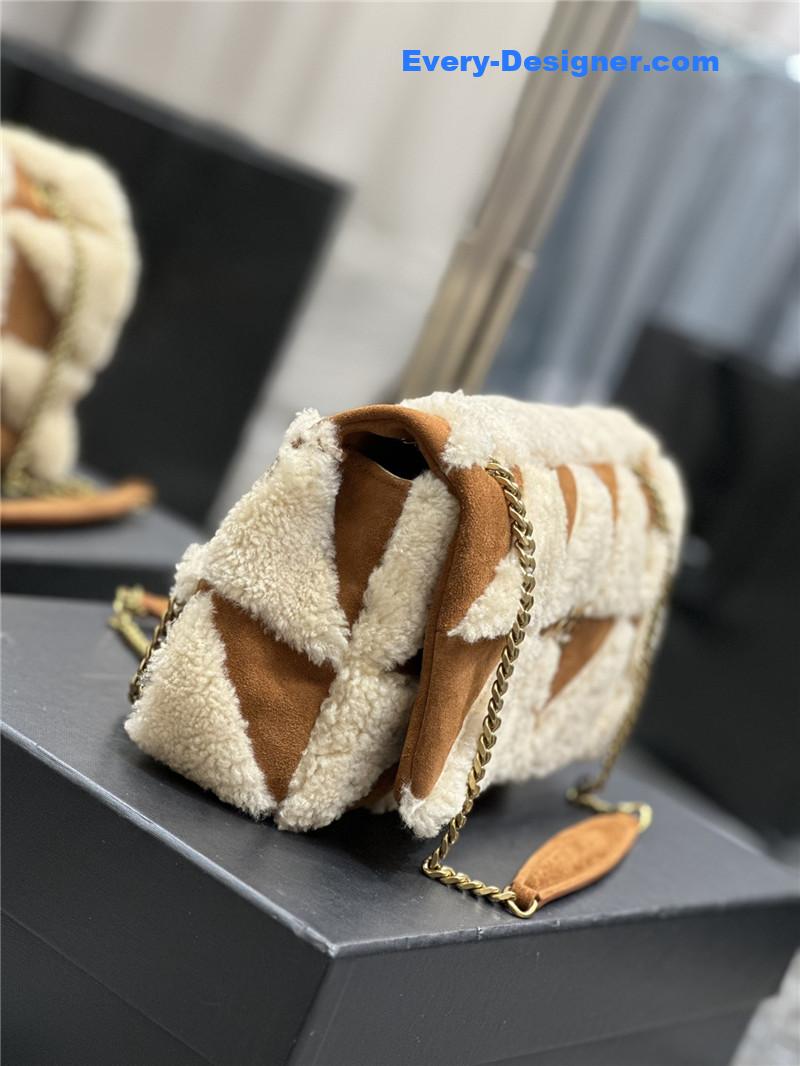 Y51 jamie lambswool bag