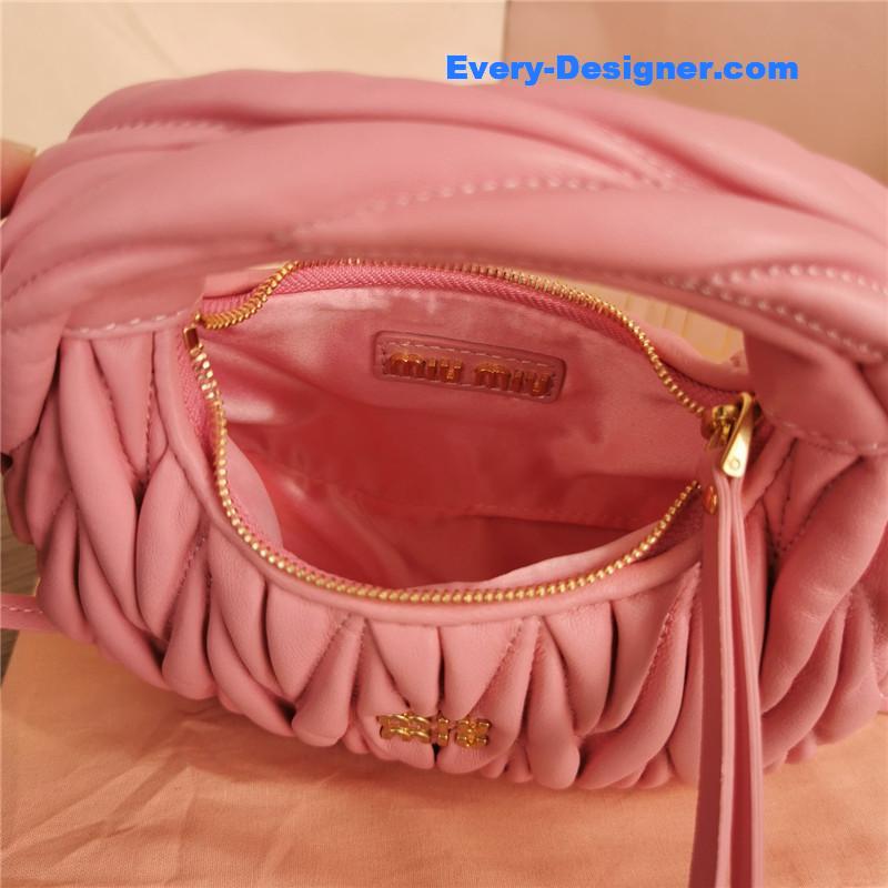 M1um1u new mini miuwander handbag