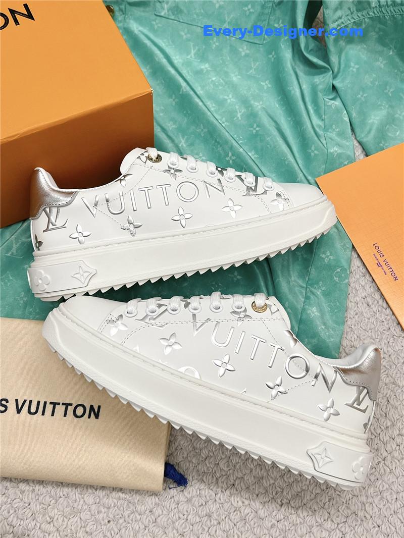 l0vis Vvtt0n lv classic platform sneakers