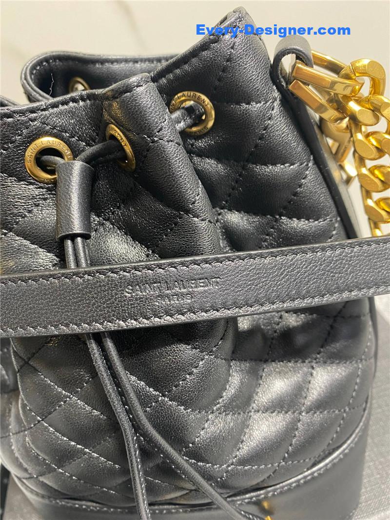Y51 sheepskin bucket bag