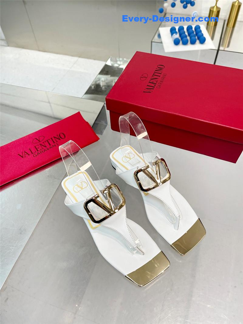Va1e*ntin0 early spring new leather fabric slippers