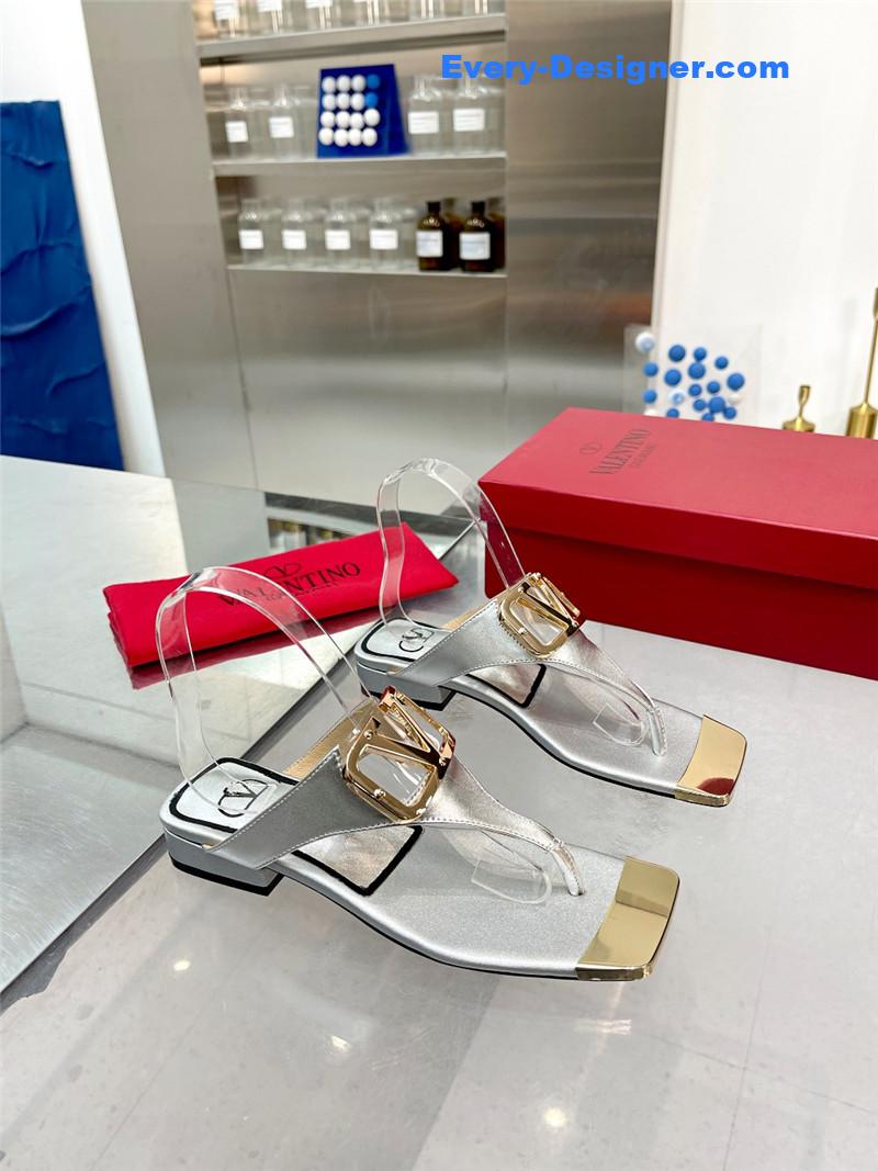 Va1e*ntin0 early spring new leather fabric slippers
