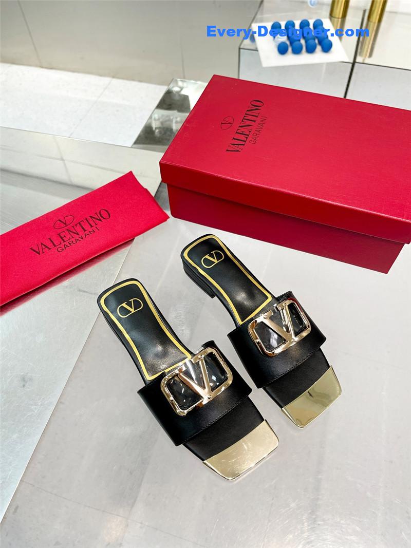 Va1e*ntin0 early spring new leather fabric slippers