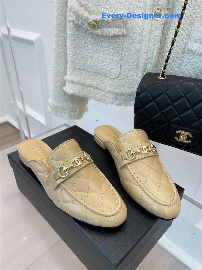 CC rhombic horsebit loafer slippers