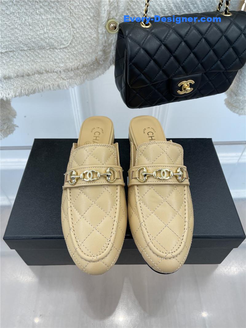 CC rhombic horsebit loafer slippers