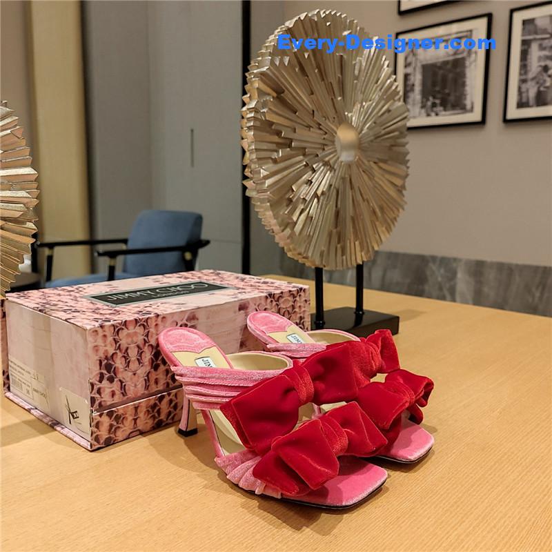 J1m*y Ch00 bow crinkle sandals
