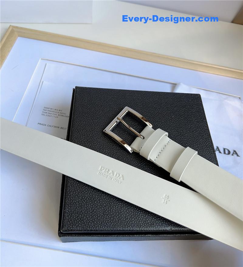 Pra*a enamelled metal triangle logo belt