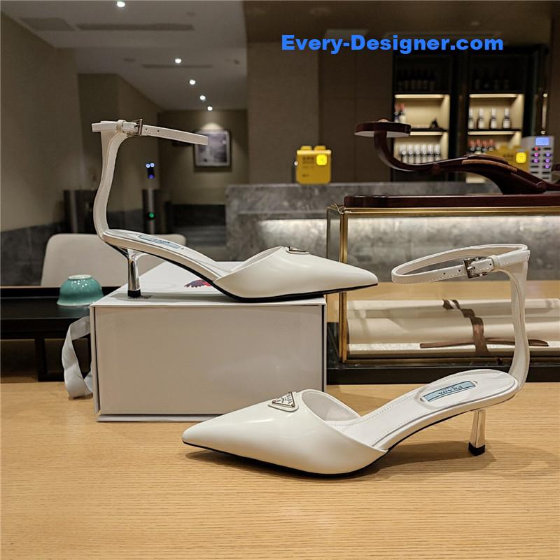 Pra*a ankle boots