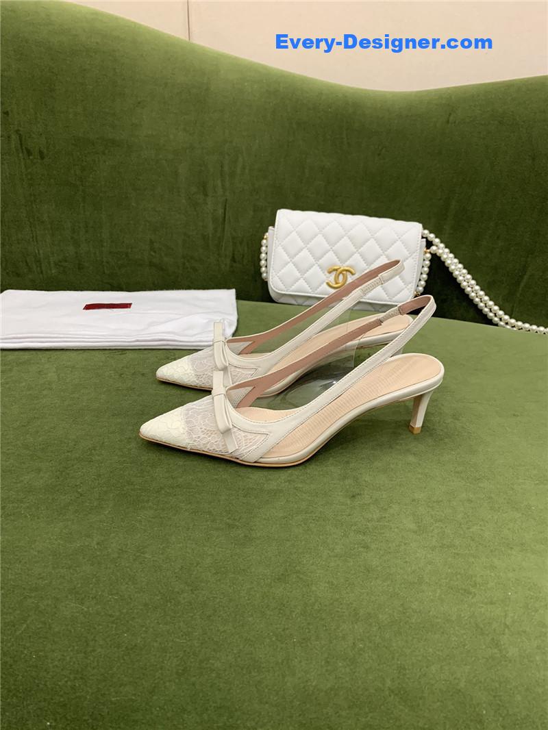 Va1e*ntin0 new lace pointed toe back empty shoes
