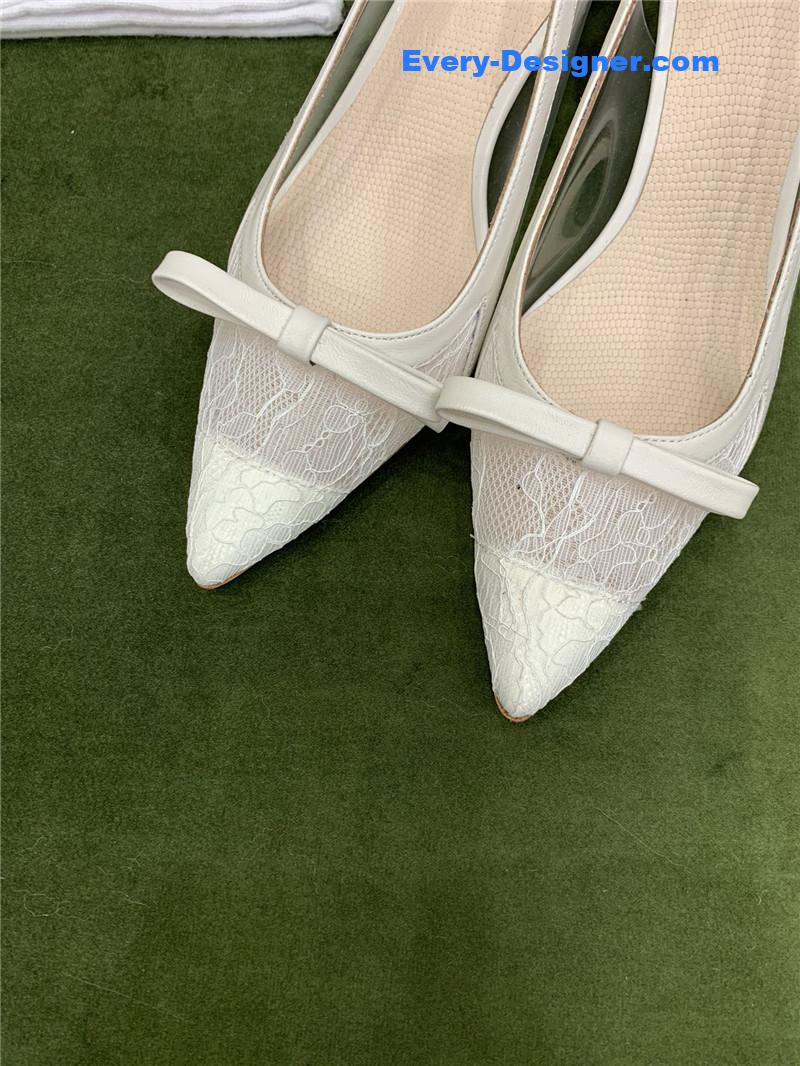 Va1e*ntin0 new lace pointed toe back empty shoes