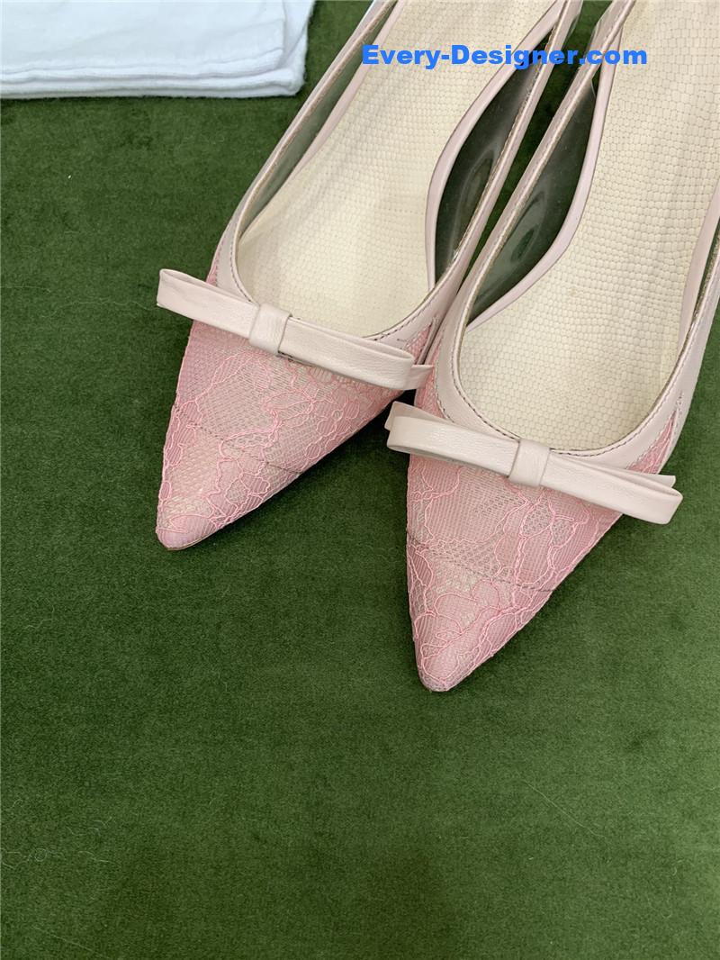 Va1e*ntin0 new lace pointed toe back empty shoes
