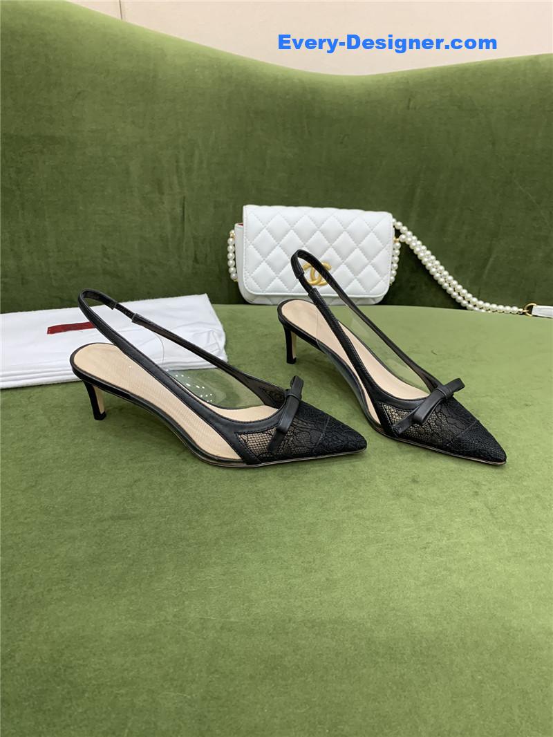 Va1e*ntin0 new lace pointed toe back empty shoes