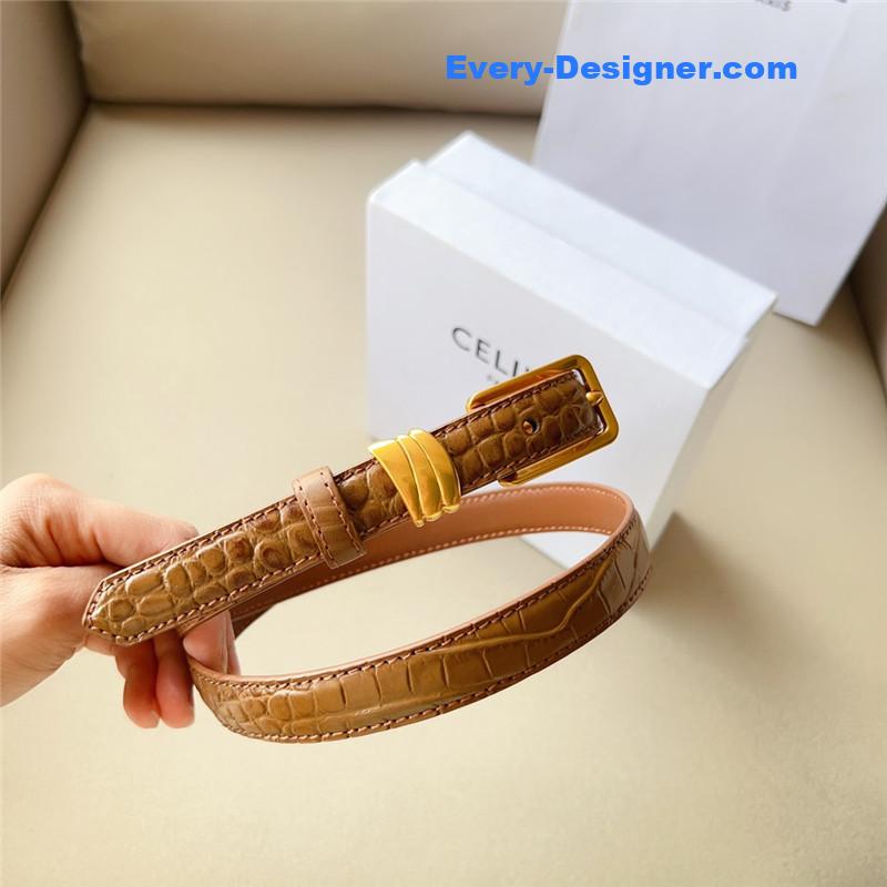 Ce1i*e triomphe medium logo print belt in calfskin