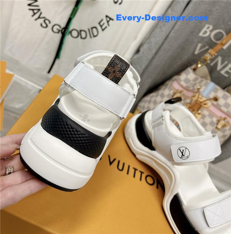 l0vis Vvtt0n lv spring summer sandals
