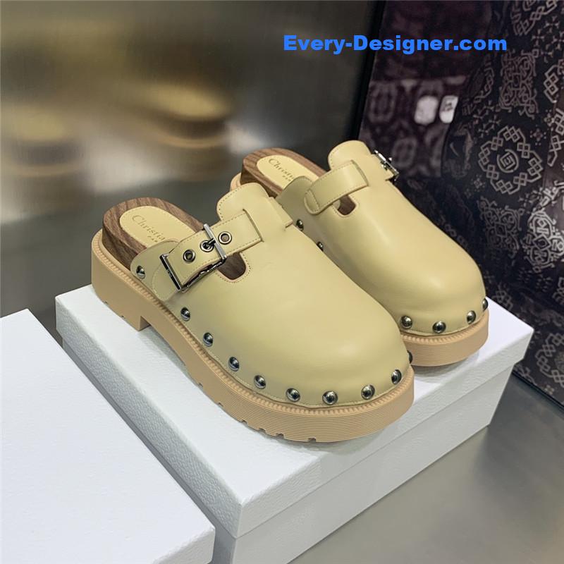 D10r women’s rivet punk style shoes