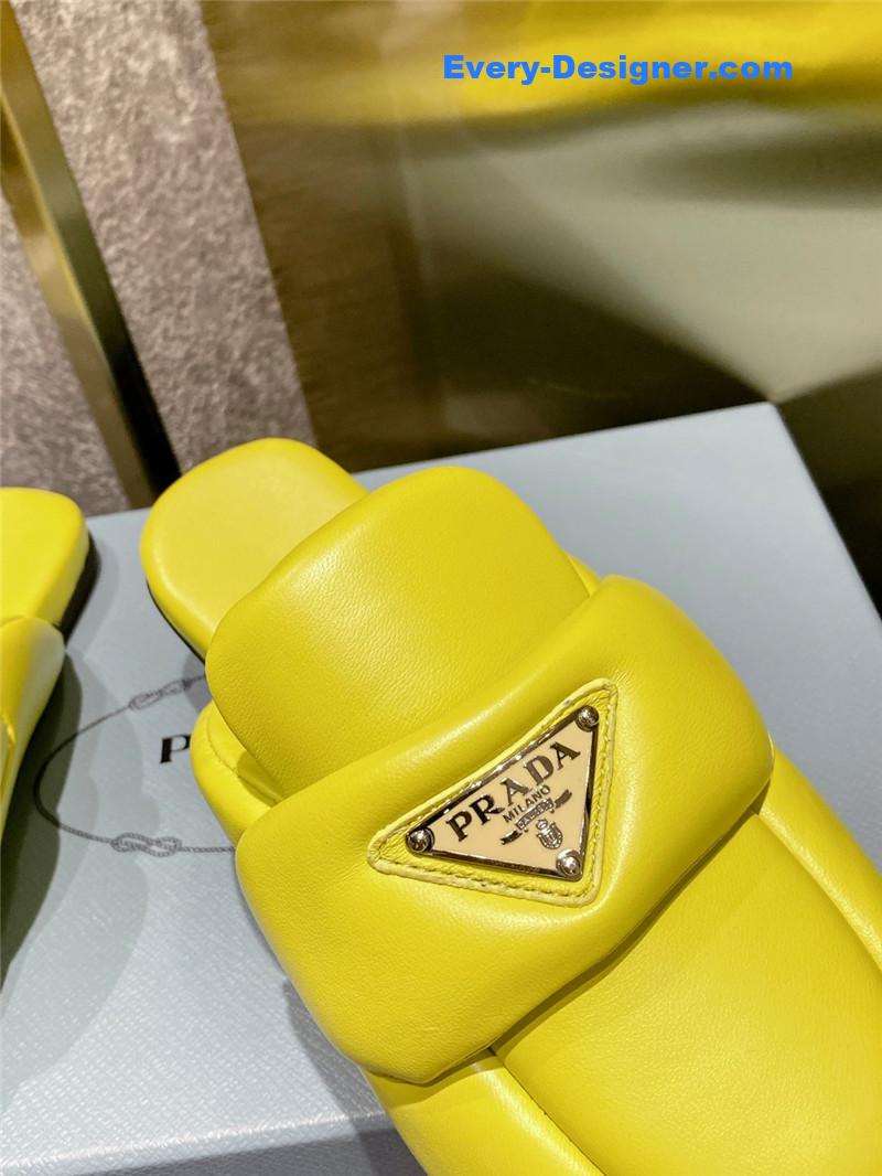 Pra*a foam sole mules