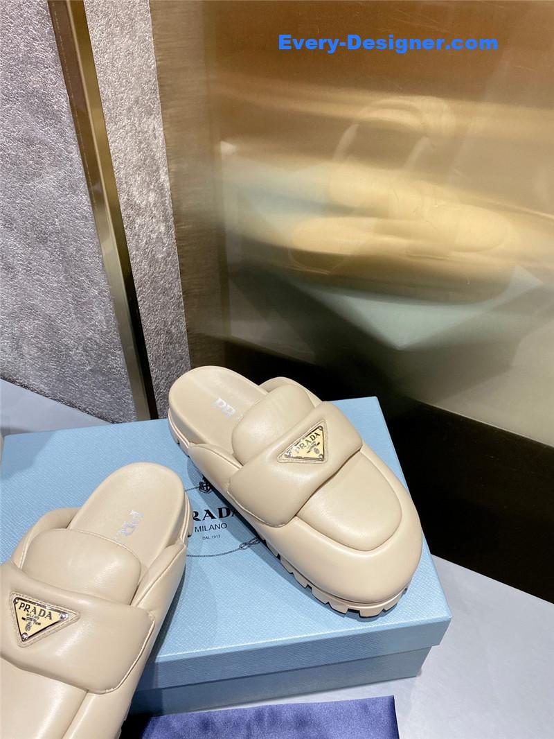 Pra*a foam sole mules
