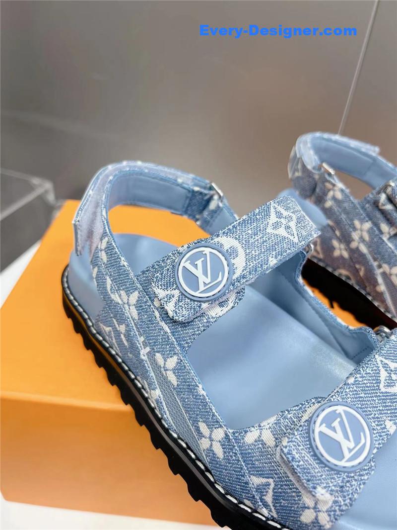 l0vis Vvtt0n lv spring summer beach sandals