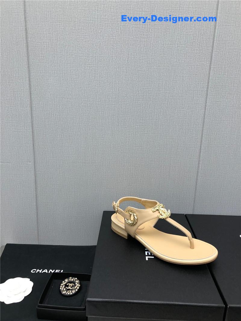 CC new C buckle sandals
