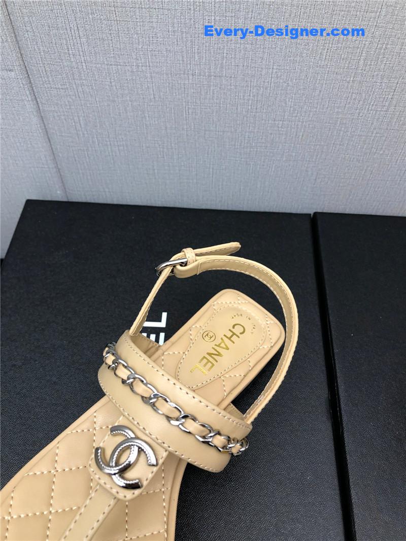 CC new C buckle chain sandals