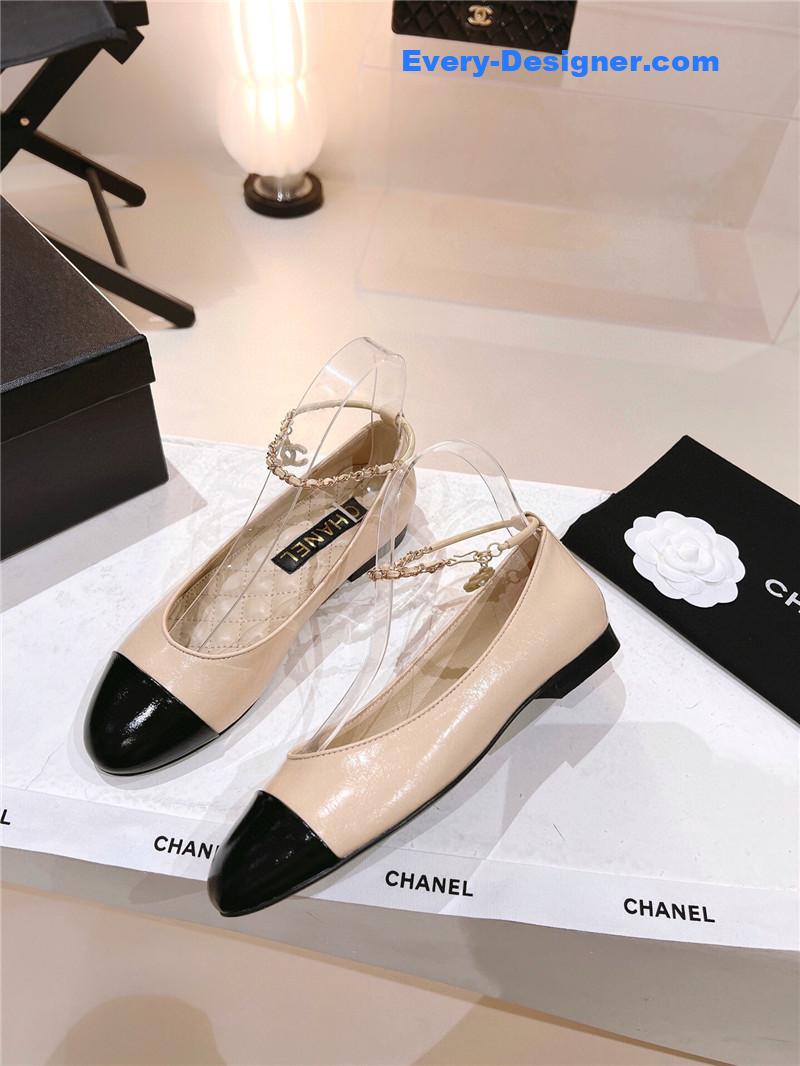 CC 23C pearl Mary Jane shoes