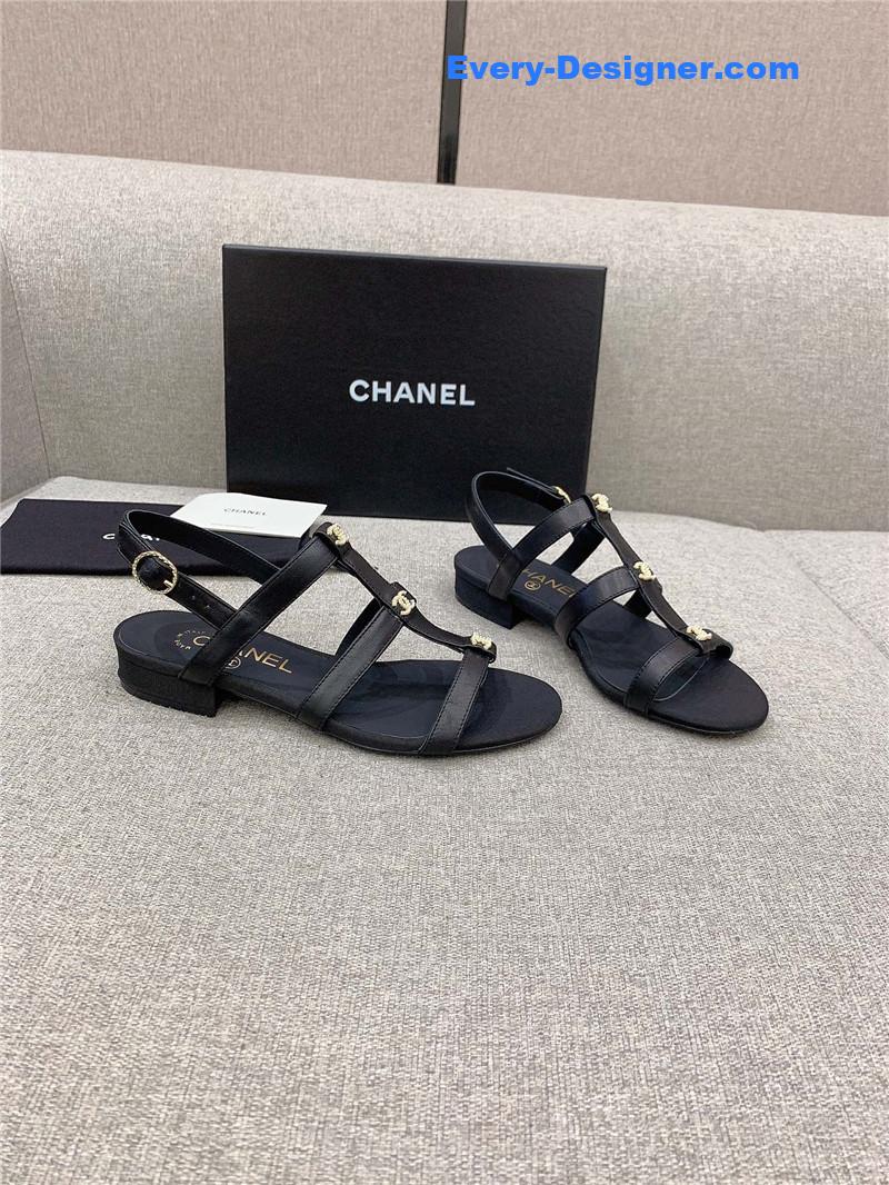 CC new flat sandals