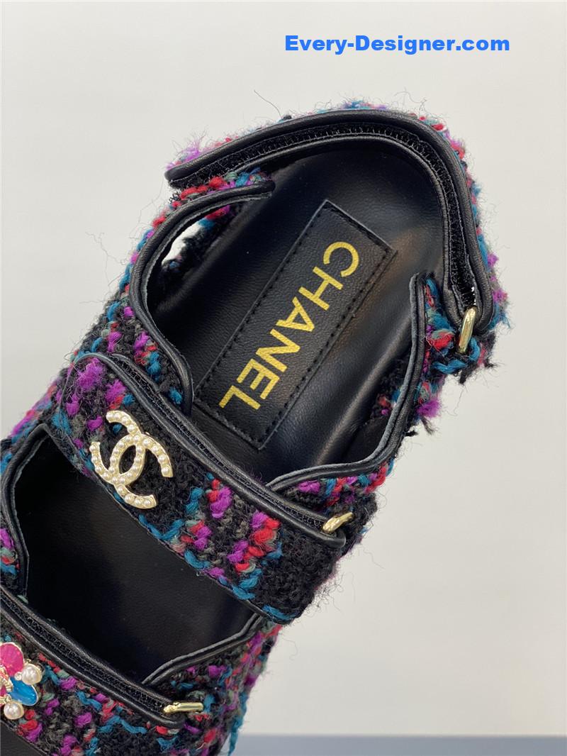 CC classic pearl buckle Velcro sandals