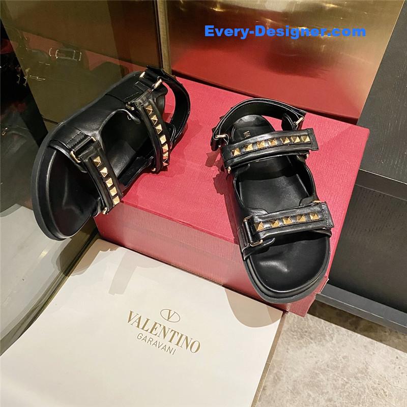 Va1e*ntin0 beach stud sandals in leather with velcro