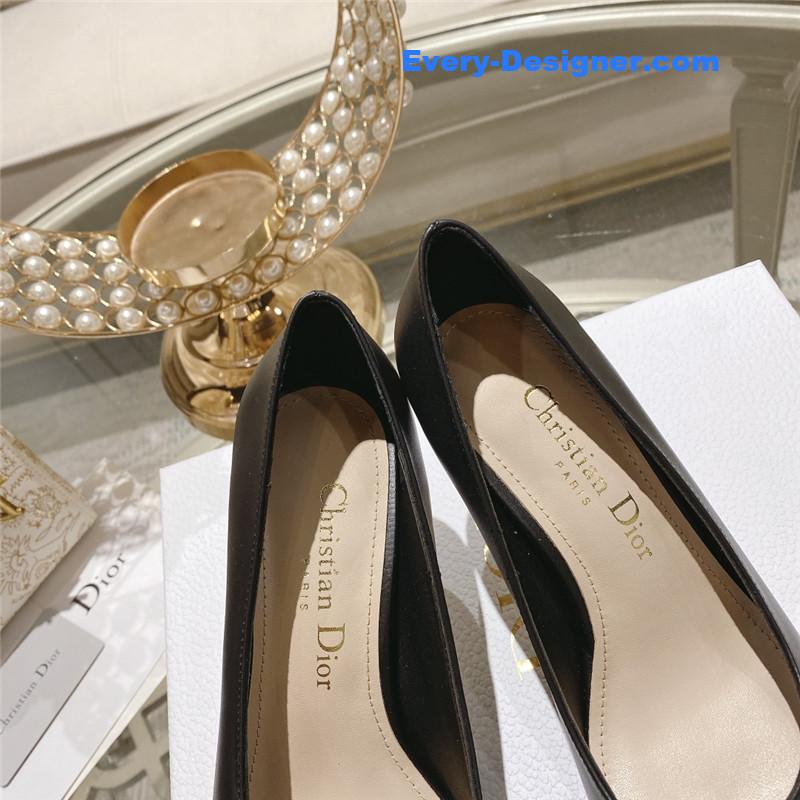 D10r spring and summer classic retro high heel shoes