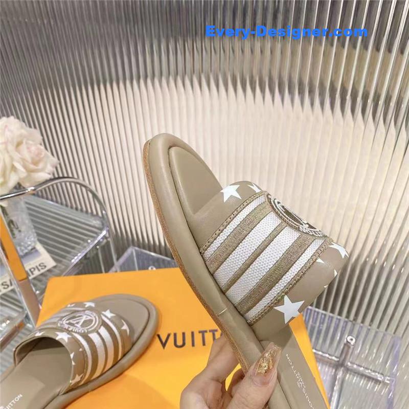 l0vis Vvtt0n lv counters feature the latest slippers