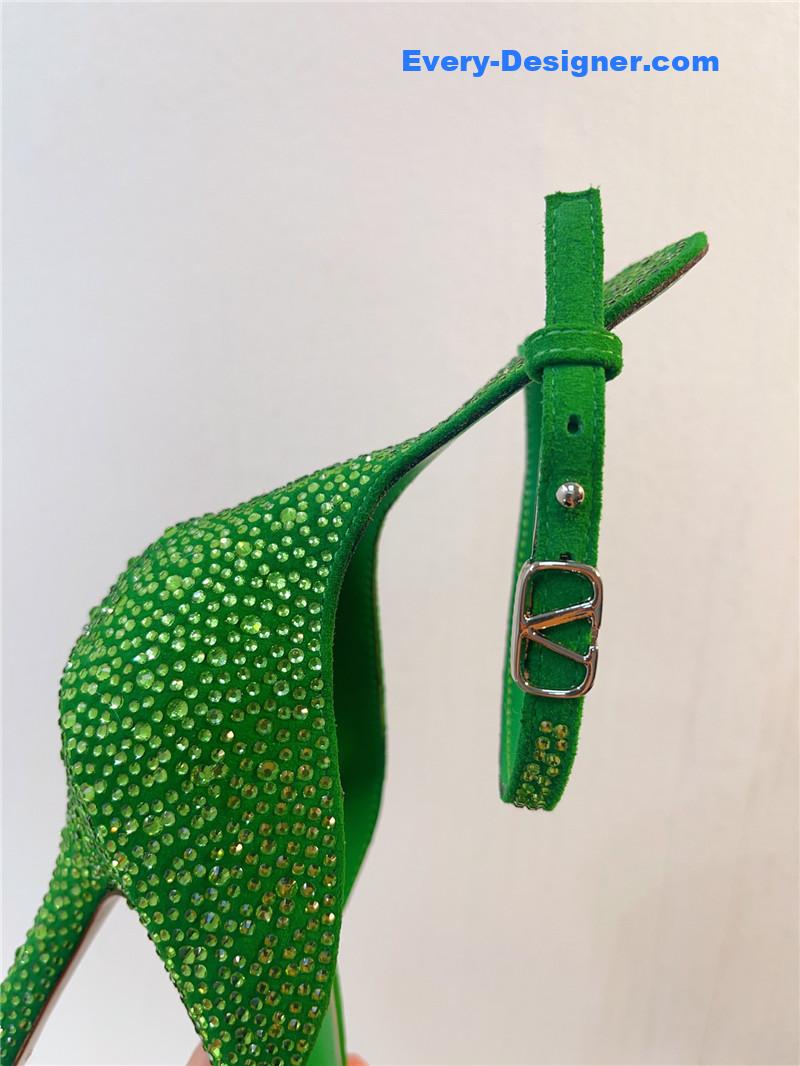 Va1e*ntin0 spring summer versatile sandals
