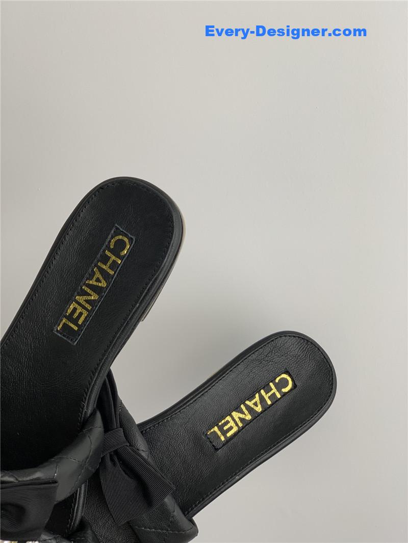 CC sheepskin lozenge slippers