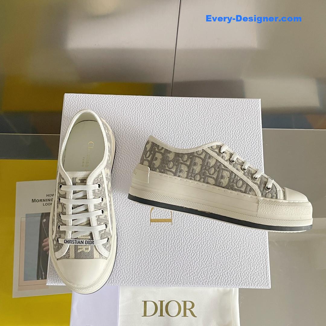 D10r couple platform canvas shoes