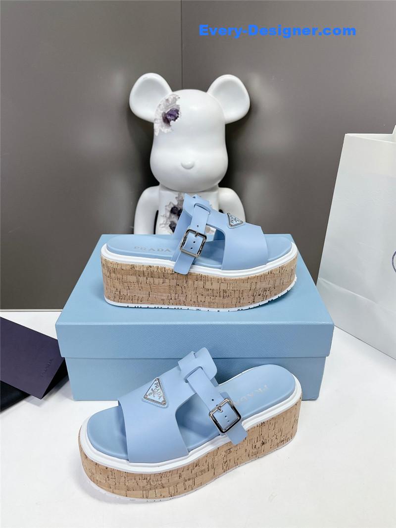Pra*a zigzag roman braid platform rubber sandals