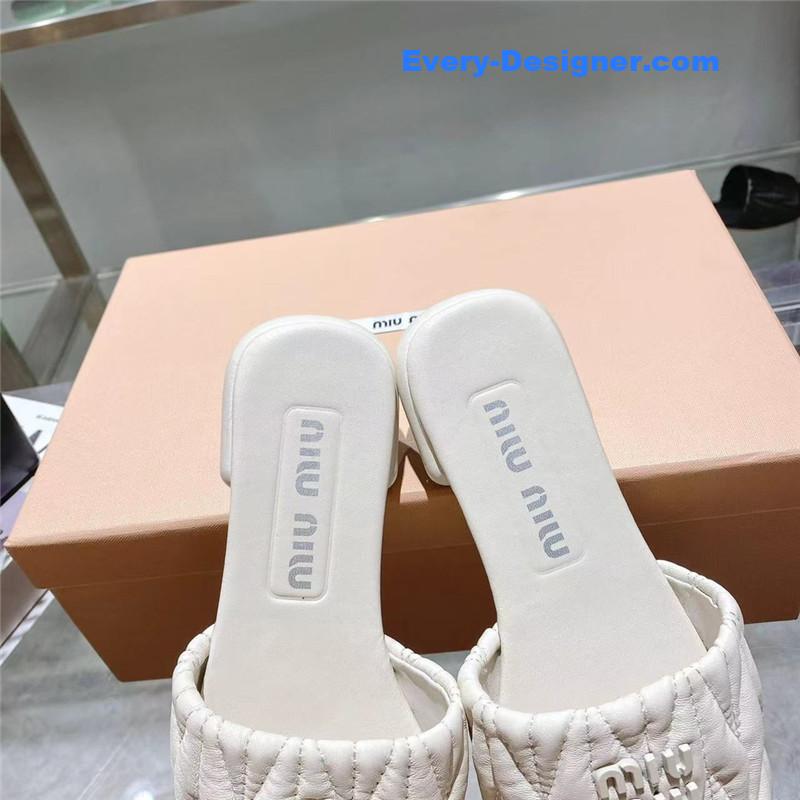 M1um1u flat lambskin sandal slippers