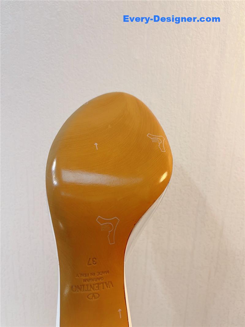Va1e*ntin0 spring summer all-match high-heeled slippers