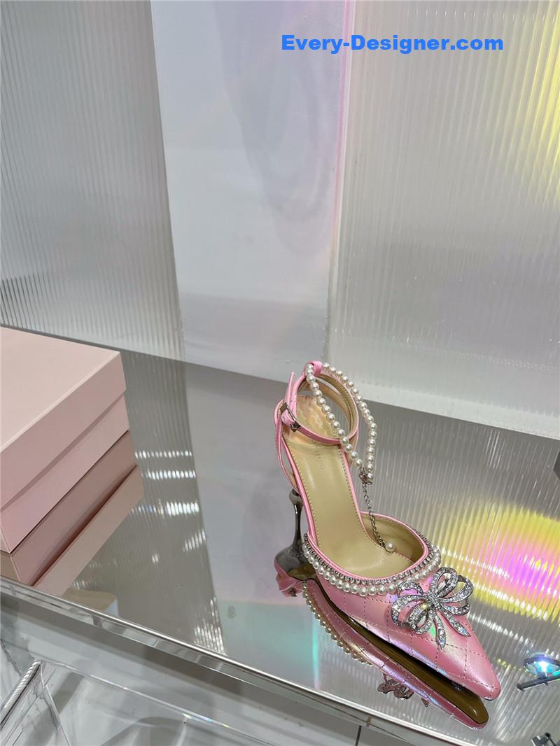 &   stunning high heel sandals